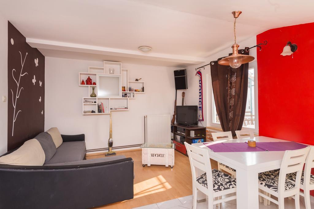 Apartment Milka Vodice Eksteriør billede